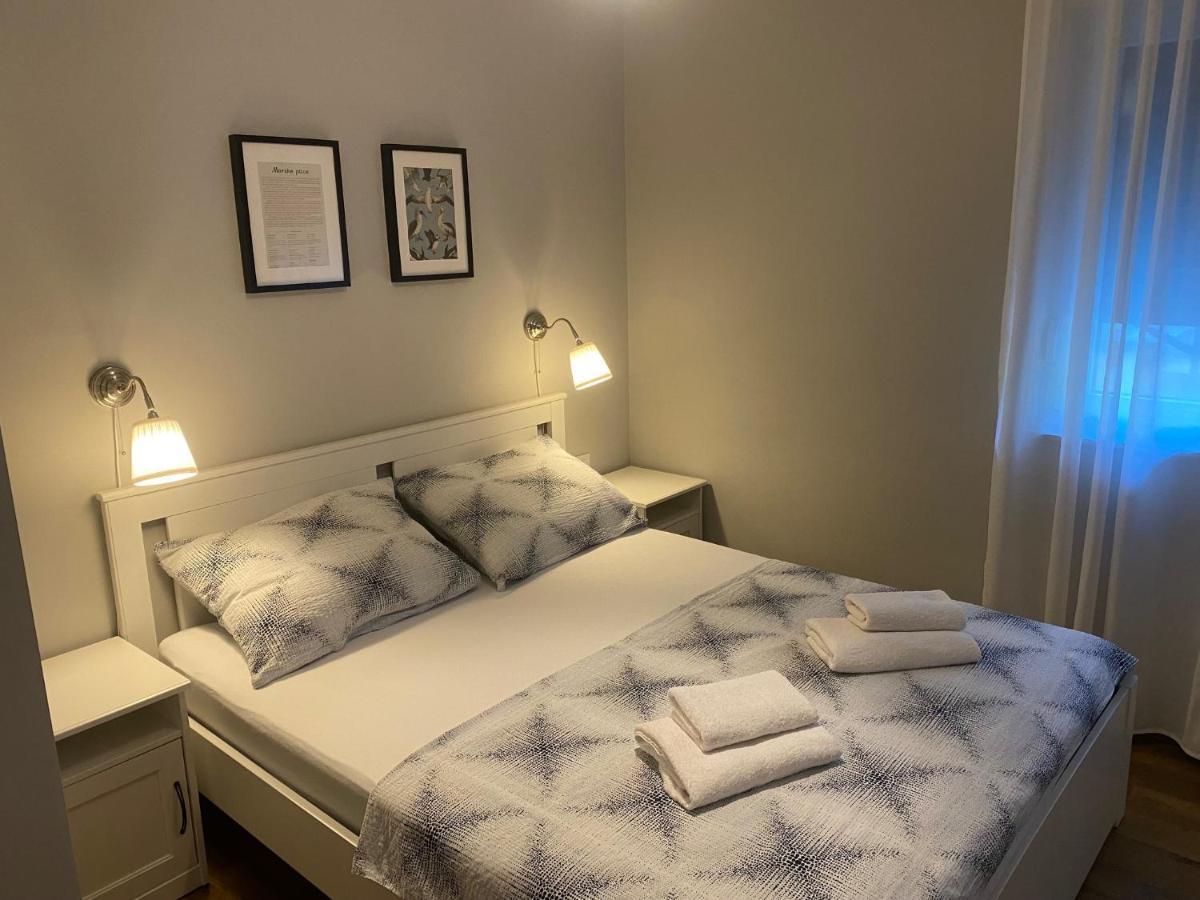 M Plus Residence Пинезичи Экстерьер фото