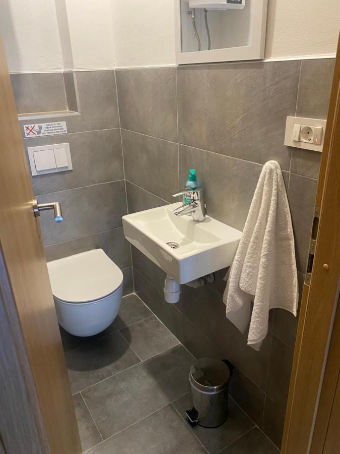 M Plus Residence Пинезичи Экстерьер фото