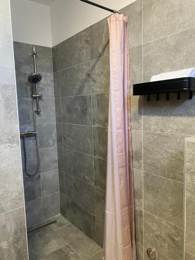 M Plus Residence Пинезичи Экстерьер фото